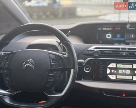 Красный Ситроен С4 Пикассо, объемом двигателя 1.56 л и пробегом 230 тыс. км за 11400 $, фото 10 на Automoto.ua