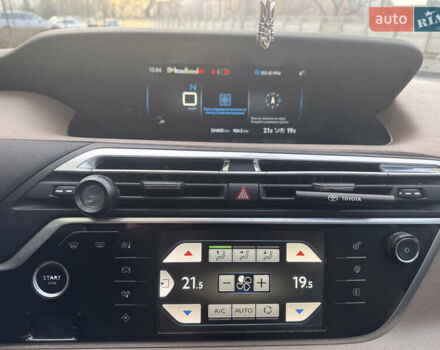 Красный Ситроен С4 Пикассо, объемом двигателя 1.56 л и пробегом 230 тыс. км за 11400 $, фото 31 на Automoto.ua