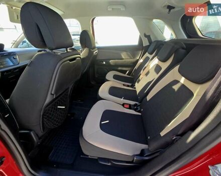 Червоний Сітроен С4 Пікассо, об'ємом двигуна 1.56 л та пробігом 151 тис. км за 12350 $, фото 54 на Automoto.ua