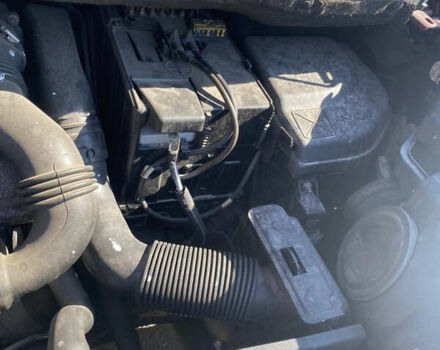 Червоний Сітроен С4 Пікассо, об'ємом двигуна 1.56 л та пробігом 215 тис. км за 5400 $, фото 8 на Automoto.ua