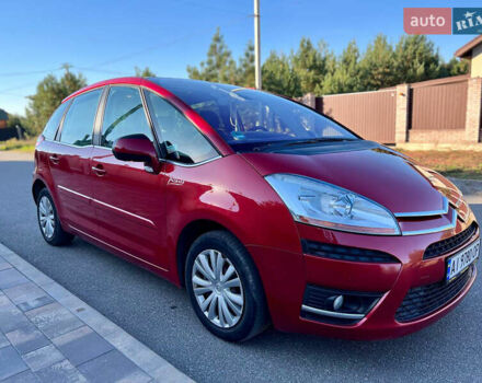 Ситроен С4 Пикассо 2009 в Боярка на Automoto.ua Красный Ситроен С4 Пикассо, объемом двигателя 1.6 л и пробегом 155 тыс. км за 6300 $, фото 8 на Automoto.ua