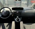 Красный Ситроен С4 Пикассо, объемом двигателя 1.6 л и пробегом 192 тыс. км за 7700 $, фото 12 на Automoto.ua