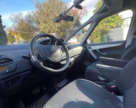 Ситроен С4 Пикассо 2013 в Ужгороде на Automoto.ua Красный Ситроен С4 Пикассо, объемом двигателя 1.58 л и пробегом 152 тыс. км за 5000 $, фото 5 на Automoto.ua