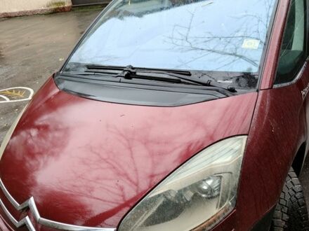 Червоний Сітроен С4 Пікассо, об'ємом двигуна 2 л та пробігом 300 тис. км за 4500 $, фото 1 на Automoto.ua