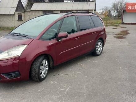 Красный Ситроен С4 Пикассо, объемом двигателя 2 л и пробегом 250 тыс. км за 5000 $, фото 1 на Automoto.ua