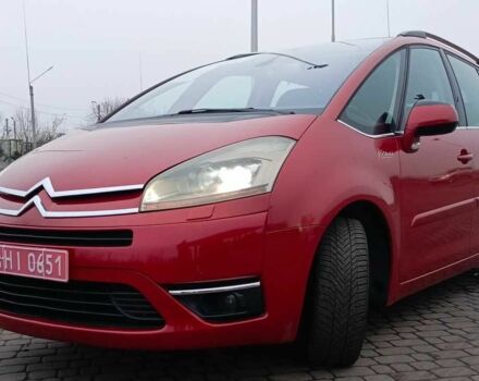 Червоний Сітроен С4 Пікассо, об'ємом двигуна 2 л та пробігом 225 тис. км за 6600 $, фото 1 на Automoto.ua