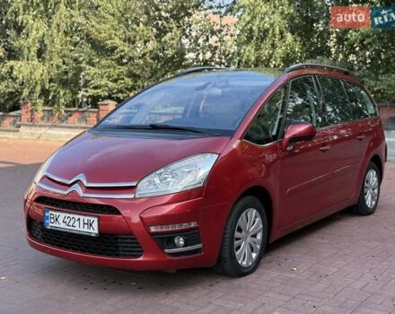 Червоний Сітроен С4 Пікассо, об'ємом двигуна 1.6 л та пробігом 243 тис. км за 6450 $, фото 1 на Automoto.ua