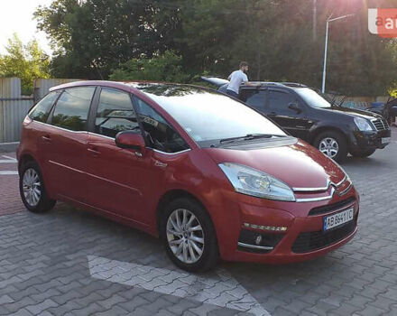 Красный Ситроен С4 Пикассо, объемом двигателя 1.6 л и пробегом 230 тыс. км за 6200 $, фото 1 на Automoto.ua