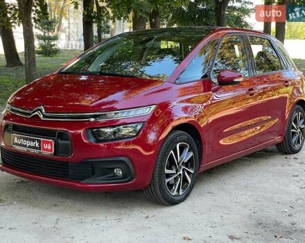 Красный Ситроен С4 Пикассо, объемом двигателя 1.6 л и пробегом 252 тыс. км за 12990 $, фото 1 на Automoto.ua