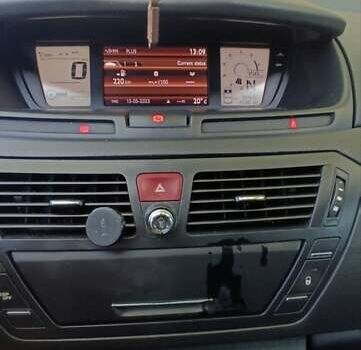 Ситроен С4 Пикассо 2010 в Одессе на Automoto.ua Ситроен С4 Пикассо, объемом двигателя 0 л и пробегом 160 тыс. км за 5000 $, фото 10 на Automoto.ua