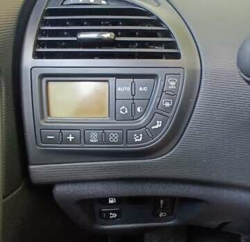 Ситроен С4 Пикассо 2010 в Одессе на Automoto.ua Ситроен С4 Пикассо, объемом двигателя 0 л и пробегом 160 тыс. км за 5000 $, фото 13 на Automoto.ua