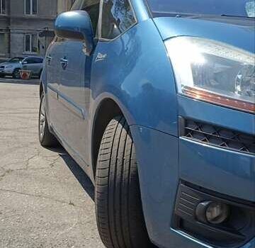 Ситроен С4 Пикассо 2010 в Одессе на Automoto.ua Ситроен С4 Пикассо, объемом двигателя 0 л и пробегом 160 тыс. км за 5000 $, фото 5 на Automoto.ua