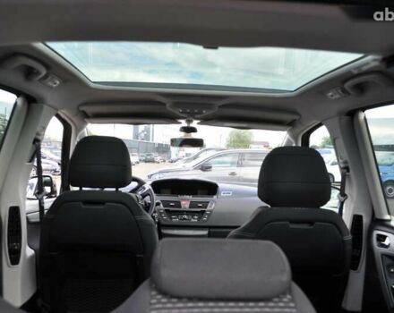 Сітроен С4 Пікассо, об'ємом двигуна 1.6 л та пробігом 184 тис. км за 7200 $, фото 24 на Automoto.ua