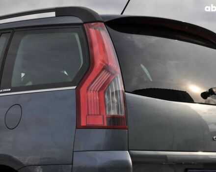 Сітроен С4 Пікассо, об'ємом двигуна 1.6 л та пробігом 220 тис. км за 8000 $, фото 18 на Automoto.ua