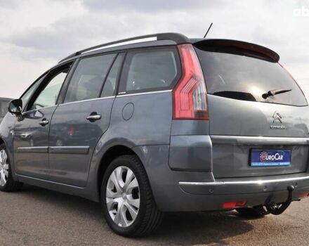 Сітроен С4 Пікассо, об'ємом двигуна 1.6 л та пробігом 220 тис. км за 8000 $, фото 17 на Automoto.ua