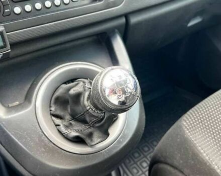 Ситроен С4 Пикассо, объемом двигателя 1.6 л и пробегом 227 тыс. км за 5100 $, фото 28 на Automoto.ua