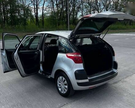 Ситроен С4 Пикассо, объемом двигателя 1.6 л и пробегом 227 тыс. км за 5100 $, фото 14 на Automoto.ua