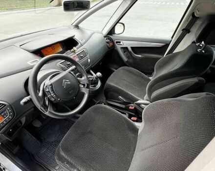 Ситроен С4 Пикассо, объемом двигателя 1.6 л и пробегом 227 тыс. км за 5100 $, фото 21 на Automoto.ua