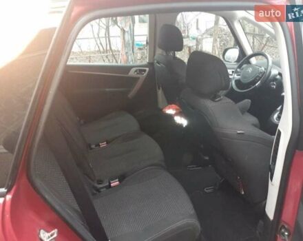 Сітроен С4 Пікассо, об'ємом двигуна 1.6 л та пробігом 230 тис. км за 5100 $, фото 3 на Automoto.ua