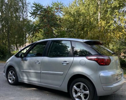 Сітроен С4 Пікассо, об'ємом двигуна 1.6 л та пробігом 275 тис. км за 6700 $, фото 2 на Automoto.ua
