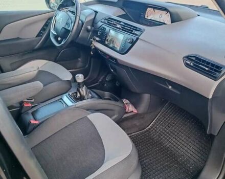 Ситроен С4 Пикассо, объемом двигателя 1.56 л и пробегом 183 тыс. км за 8500 $, фото 13 на Automoto.ua