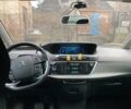 Ситроен С4 Пикассо, объемом двигателя 2 л и пробегом 190 тыс. км за 14000 $, фото 3 на Automoto.ua