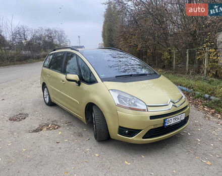 Желтый Ситроен С4 Пикассо, объемом двигателя 1.56 л и пробегом 260 тыс. км за 4000 $, фото 2 на Automoto.ua
