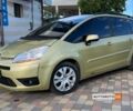 Желтый Ситроен С4 Пикассо, объемом двигателя 2 л и пробегом 240 тыс. км за 5000 $, фото 2 на Automoto.ua