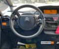 Желтый Ситроен С4 Пикассо, объемом двигателя 2 л и пробегом 240 тыс. км за 5000 $, фото 16 на Automoto.ua