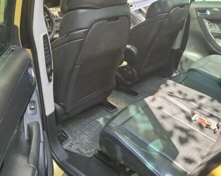 Желтый Ситроен С4 Пикассо, объемом двигателя 2 л и пробегом 310 тыс. км за 5900 $, фото 13 на Automoto.ua