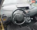 Жовтий Сітроен С4 Пікассо, об'ємом двигуна 1.56 л та пробігом 242 тис. км за 4400 $, фото 8 на Automoto.ua