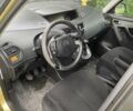 Желтый Ситроен С4 Пикассо, объемом двигателя 1.6 л и пробегом 333 тыс. км за 4600 $, фото 6 на Automoto.ua