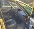 Желтый Ситроен С4 Пикассо, объемом двигателя 2 л и пробегом 310 тыс. км за 6500 $, фото 11 на Automoto.ua