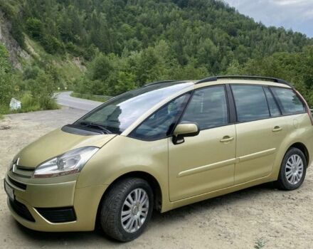 Желтый Ситроен С4 Пикассо, объемом двигателя 1.6 л и пробегом 333 тыс. км за 4600 $, фото 2 на Automoto.ua