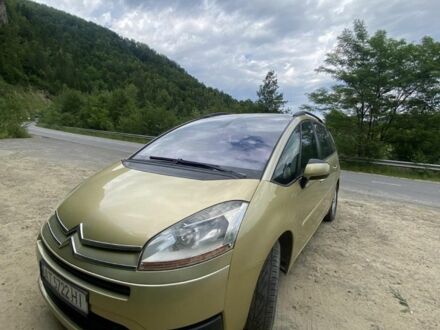 Ситроен С4 Пикассо 2007 в Коломые на Automoto.ua Желтый Ситроен С4 Пикассо, объемом двигателя 1.6 л и пробегом 333 тыс. км за 4800 $, фото 1 на Automoto.ua