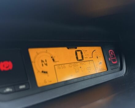 Сірий Сітроен С4 Пікассо, об'ємом двигуна 1.6 л та пробігом 179 тис. км за 5000 $, фото 9 на Automoto.ua