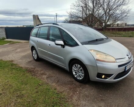 Серый Ситроен С4 Пикассо, объемом двигателя 1.7 л и пробегом 328 тыс. км за 5200 $, фото 2 на Automoto.ua