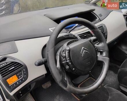 Сітроен С4 Пікассо 2006 у Кременце на Automoto.ua Сірий Сітроен С4 Пікассо, об'ємом двигуна 2 л та пробігом 300 тис. км за 4950 $, фото 2 на Automoto.ua