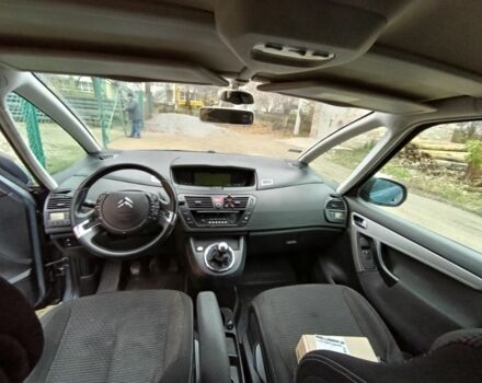 Серый Ситроен С4 Пикассо, объемом двигателя 1.6 л и пробегом 319 тыс. км за 4300 $, фото 6 на Automoto.ua