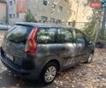 Серый Ситроен С4 Пикассо, объемом двигателя 1.8 л и пробегом 260 тыс. км за 2999 $, фото 3 на Automoto.ua