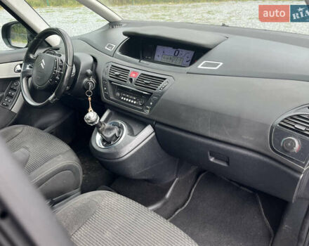 Сірий Сітроен С4 Пікассо, об'ємом двигуна 1.75 л та пробігом 197 тис. км за 4600 $, фото 9 на Automoto.ua