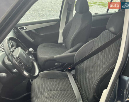 Сірий Сітроен С4 Пікассо, об'ємом двигуна 1.75 л та пробігом 197 тис. км за 4600 $, фото 13 на Automoto.ua