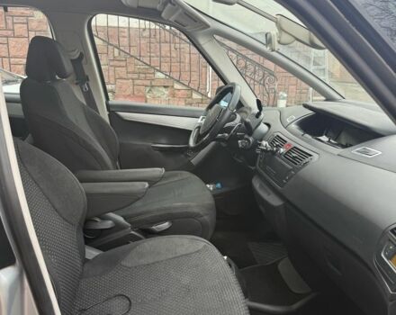 Ситроен С4 Пикассо 2007 в Львове на Automoto.ua Серый Ситроен С4 Пикассо, объемом двигателя 1.6 л и пробегом 260 тыс. км за 6000 $, фото 5 на Automoto.ua