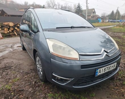 Серый Ситроен С4 Пикассо, объемом двигателя 2 л и пробегом 285 тыс. км за 5900 $, фото 2 на Automoto.ua