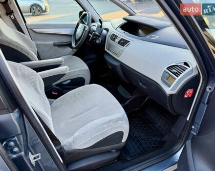 Сірий Сітроен С4 Пікассо, об'ємом двигуна 1.56 л та пробігом 276 тис. км за 5400 $, фото 22 на Automoto.ua