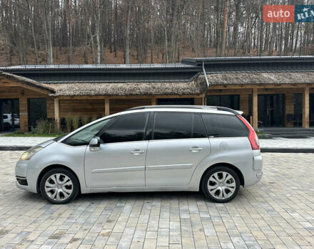 Сірий Сітроен С4 Пікассо, об'ємом двигуна 2 л та пробігом 220 тис. км за 4990 $, фото 19 на Automoto.ua