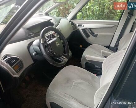 Ситроен С4 Пикассо 2007 в Львове на Automoto.ua Серый Ситроен С4 Пикассо, объемом двигателя 1.56 л и пробегом 270 тыс. км за 5800 $, фото 5 на Automoto.ua