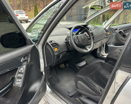 Сірий Сітроен С4 Пікассо, об'ємом двигуна 2 л та пробігом 220 тис. км за 4990 $, фото 32 на Automoto.ua