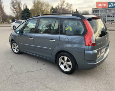 Серый Ситроен С4 Пикассо, объемом двигателя 1.56 л и пробегом 285 тыс. км за 5700 $, фото 18 на Automoto.ua