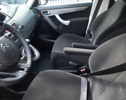 Серый Ситроен С4 Пикассо, объемом двигателя 1.6 л и пробегом 230 тыс. км за 4950 $, фото 5 на Automoto.ua